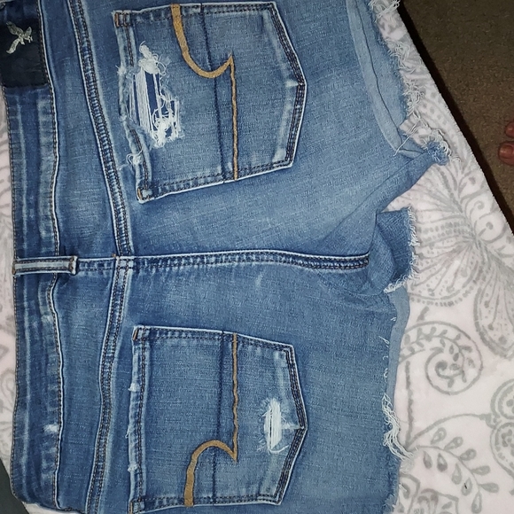 American eagle size 10 Jean shorts - Picture 2 of 2
